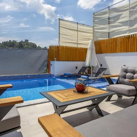 Uzumlu Village 2 Bedroom 9863 Vilă Kalkan