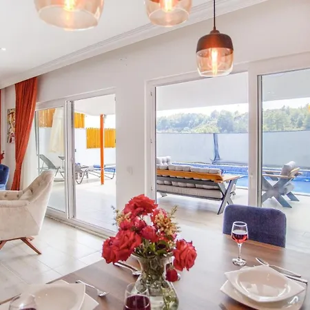 Vilă Uzumlu Village 2 Bedroom 9863 Kalkan